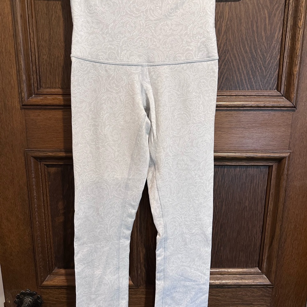 lululemon athletica white and Light Gray Paisley Leggings